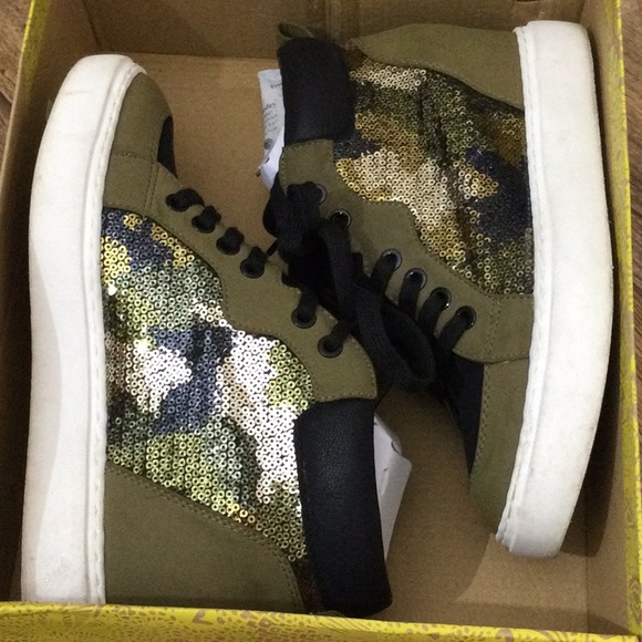 Mix No. 6 Olive/Black/Army Sequin Heel Sneaker Woman Size 8 - Picture 8 of 9